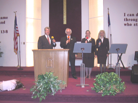 The Island Singers in Performance on Sunday May 18, 2003 in the East Patchogue Christian Assembly, East Patchogue, New York